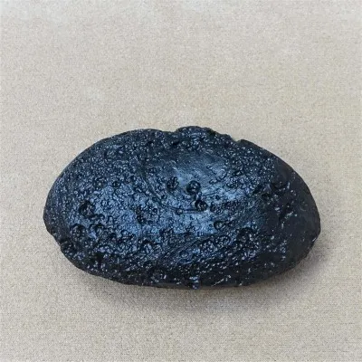 Tektite natural indochinite 154.3g, Vietnam