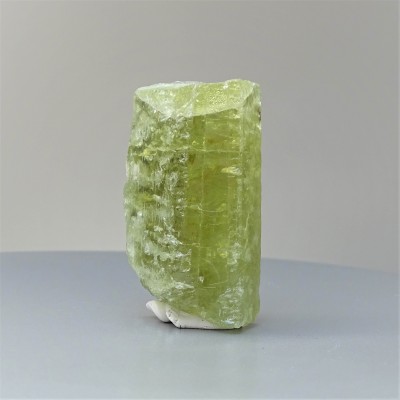 Heliodor natural crystal 104.58g, certificate, Brazil