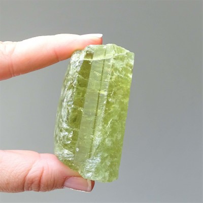 Heliodor natural crystal 104.58g, certificate, Brazil