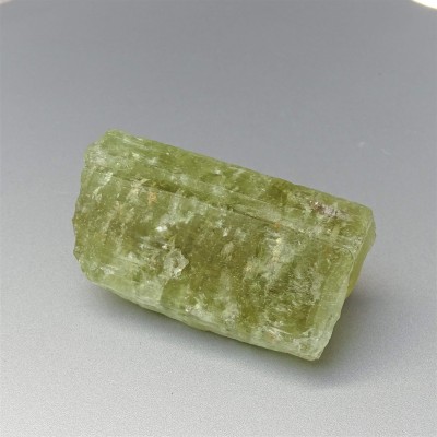 Heliodor natural crystal 104.58g, certificate, Brazil