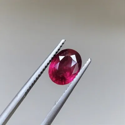 Garnet - RHODOLITE - 2,08 ct