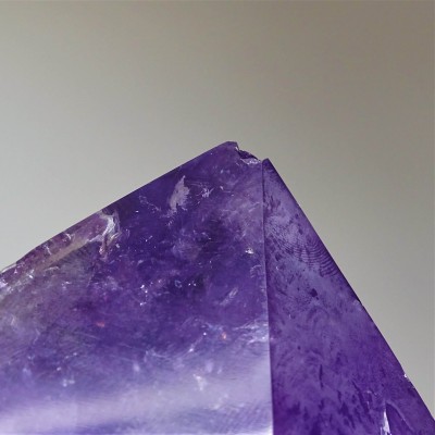 Natürlicher Amethystkristall elestial 2100g, Bolivien