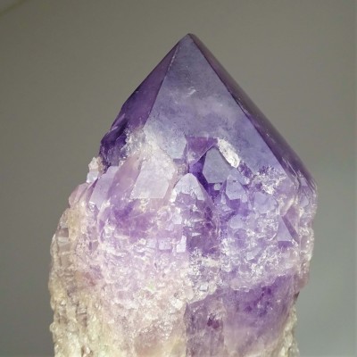 Natürlicher Amethystkristall elestial 1852g, Bolivien