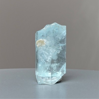 Aquamarine natural crystal 35.6g, Pakistan