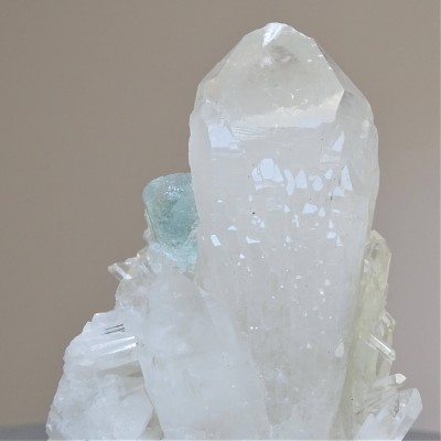 Křišťál krystal přírodní + fluorite 186,5g, Peru