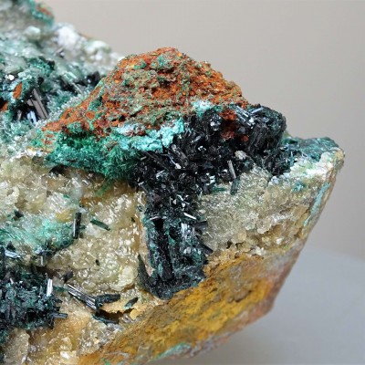 CLINOATACAMITE natural crystals 500g, Peru, collection piece