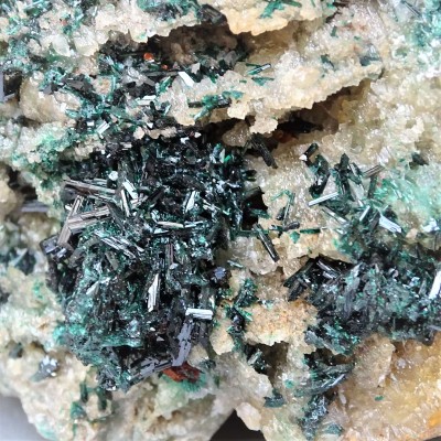 CLINOATACAMITE natural crystals 500g, Peru, collection piece