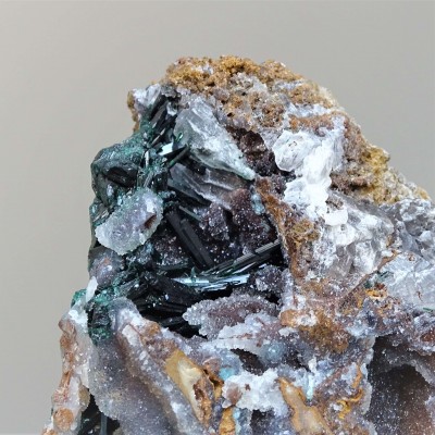 CLINOATACAMITE natural crystals 141g, Peru, collection piece