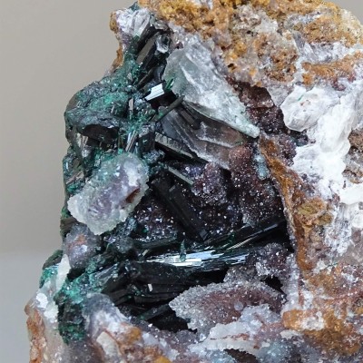 CLINOATACAMITE natural crystals 141g, Peru, collection piece