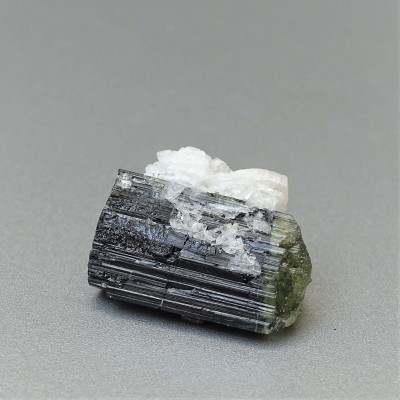 Tourmaline natural crystal 6.8g, Pakistan