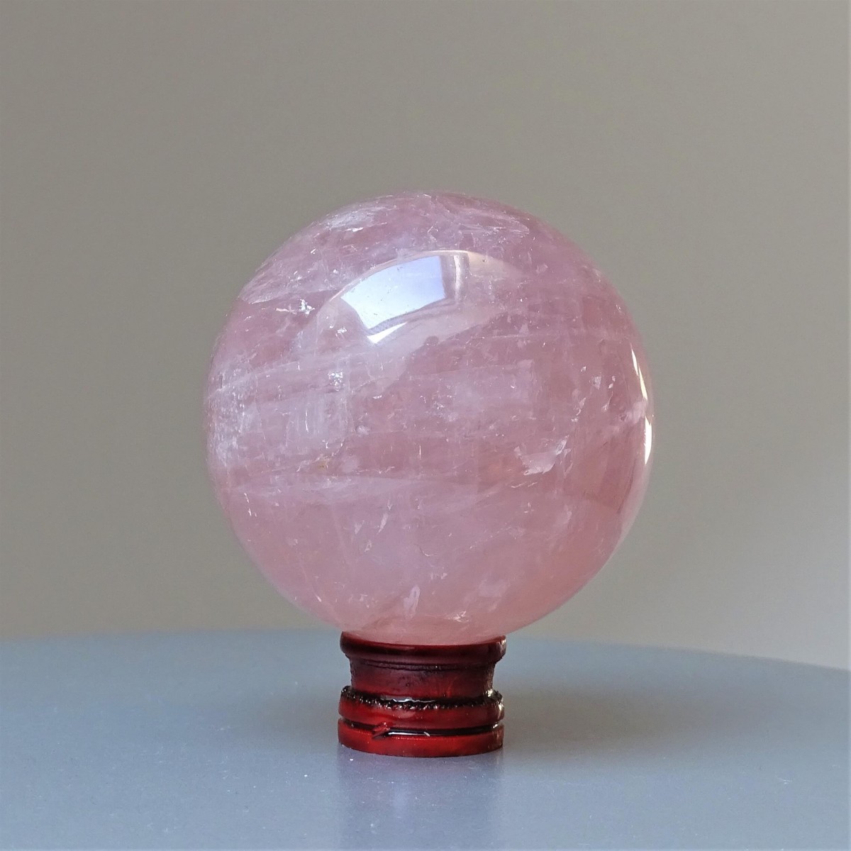 Rose quartz natural ball 484g, Brazil