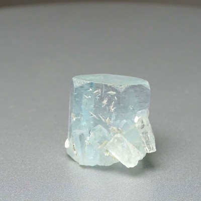 Akvamarín přírodní krystal 13,8g, Pakistán