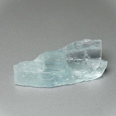 Akvamarín přírodní krystal 33,5g, Afganistán