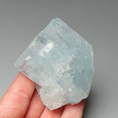 Akvamarín přírodní krystal 158g, Afganistán