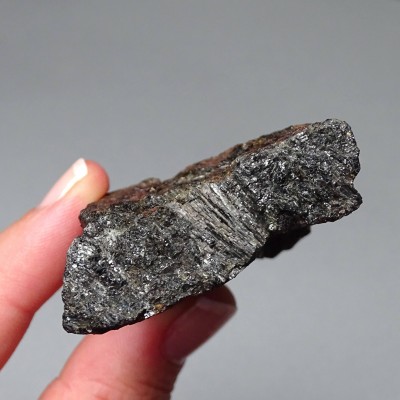 Nuummit surový minerál 69,4g, Grónsko