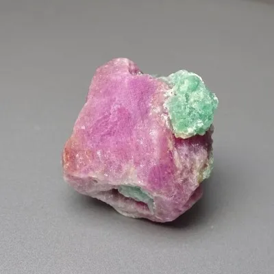 Natural raw ruby 120g, Macedonia