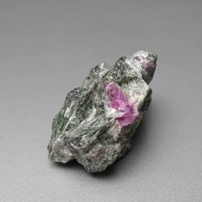 Natural raw ruby in rock 63.8g, Greenland