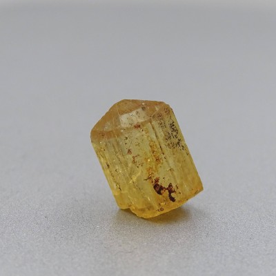Topaz imperial přírodní krystal 2,8g, Brazílie