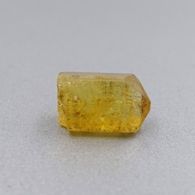 Topaz imperial natural crystal 2.8g, Brazil