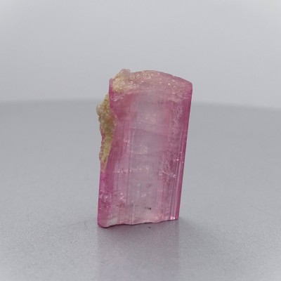 Turmalín růžový přírodní krystal 10,2g, Afganistán