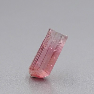 Turmalín růžový přírodní krystal 2,4g, Afganistán