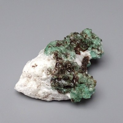 Smaragd přírodní krystal v hornině 114g, Pakistán