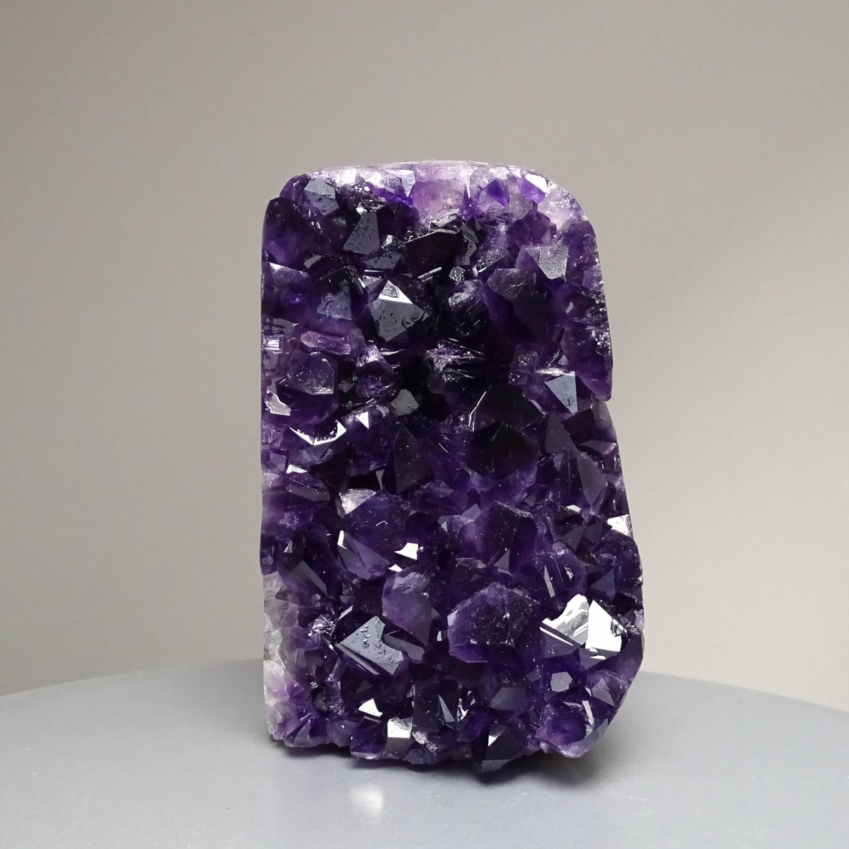 Amethyst natürliche Druse 1356g, Uruguay