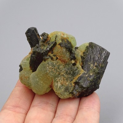 Prehnit mit Epidot, natürliches Mineral 88,9g, Mali