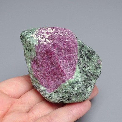 Ruby in zoisite natural mineral 187g, Tanzania
