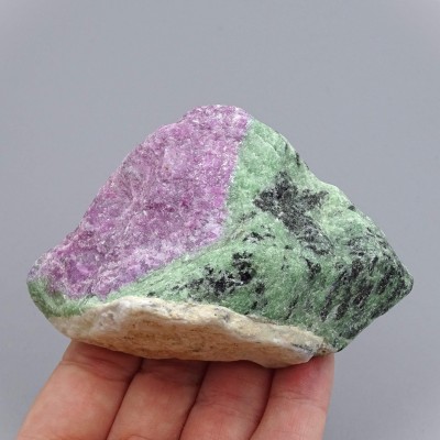 Ruby in zoisite natural mineral 186g, Tanzania