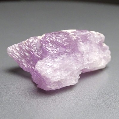 Kunzit natürlicher Kristall 27,3g, Afghanistan