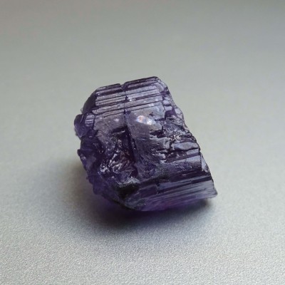 Scapolite purple natural crystal 11.1g, Afghanistan