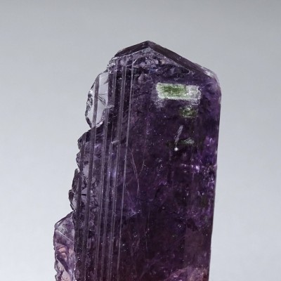 Scapolite purple natural crystal 27.8g, Afghanistan