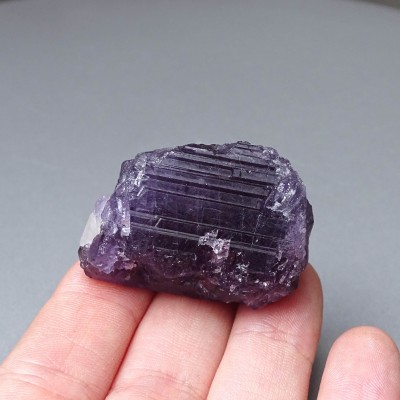 Scapolite purple natural crystal 37.7g, Afghanistan