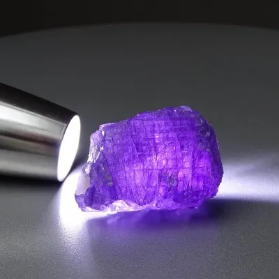 Scapolite purple natural crystal 37.7g, Afghanistan