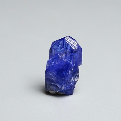 Tanzanit přírodní krystal 4,97g, Tanzánie