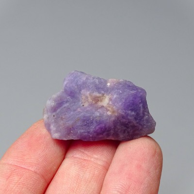 Hackmanite natural crystal 15.2g, Afghanistan