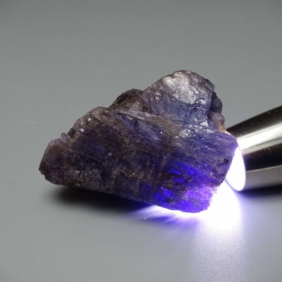 Tanzanit surový minerál 118,8g, Tanzánie