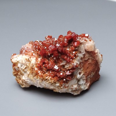 Vanadinite mineral 137.8g, Morocco