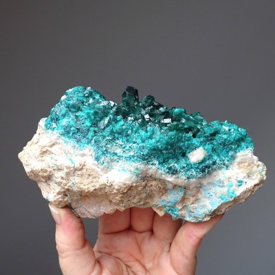 Dioptas natural crystals 519g, Congo