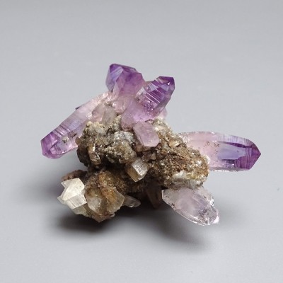 Amethyst natural crystals in rock 38g, Mexico