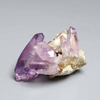 Natürliche Amethystkristalle im Gestein 36,8g, Mexiko