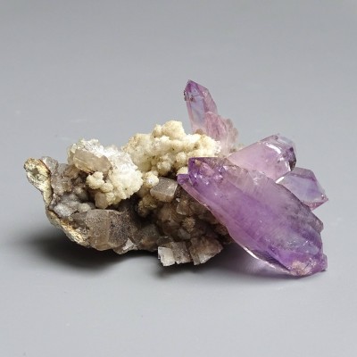 Natürliche Amethystkristalle im Gestein 36,8g, Mexiko