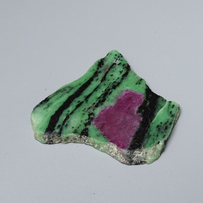 Ruby in zoisite polished plate 32g, Tanzania