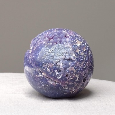 Grape chalcedony ball with crystals 415g, Indonesia