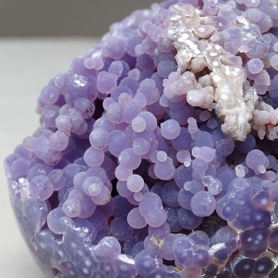 Grape chalcedony ball with crystals 415g, Indonesia