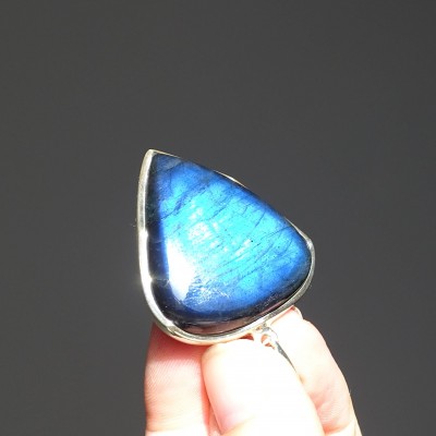 Labradorite pendant in silver 12.9g, Madagascar