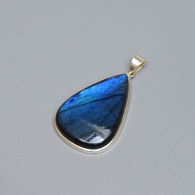 Labradorite pendant in silver 19g, Madagascar