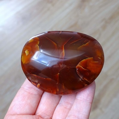 Carnelian polished heart 149g, Madagascar