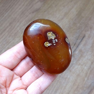 Carnelian polished 151g, Madagascar